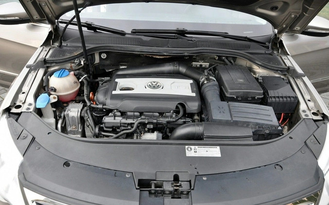 Volkswagen Passat CC cena 31900 przebieg: 247214, rok produkcji 2010 z Gołańcz małe 781